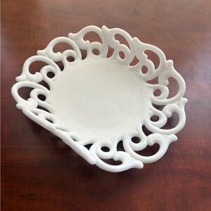 VINTAGE fruit bowl by Fostoria, made of milk glass with a lace edge design